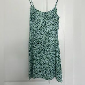 Aritzia mini floral dress - size small
